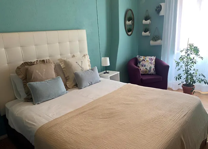 Casa Do Terraco By Madrabica *